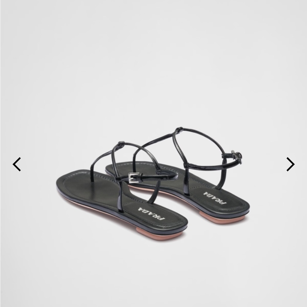 Prada patent leather thong sandals -AUTHENTIC - Picture 2 of 10